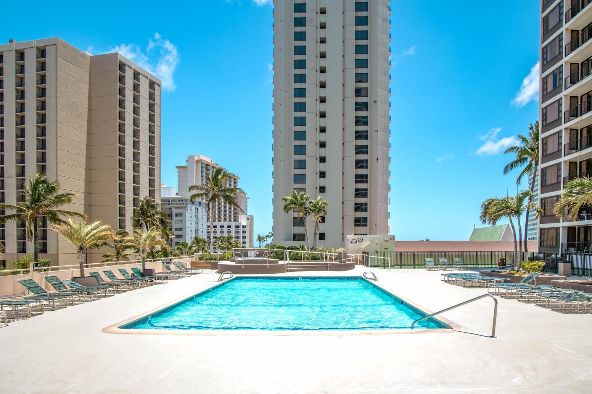 1Br With Great Ocean Views, 1 Block To Waikiki Beach Гонолулу Экстерьер фото